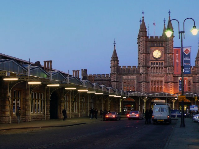 File:Bristol Temple Meads Station - geograph.org.uk - 1189846.jpg