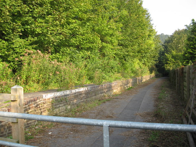 File:Footpath from Midford to Bath - geograph.org.uk - 974056.jpg