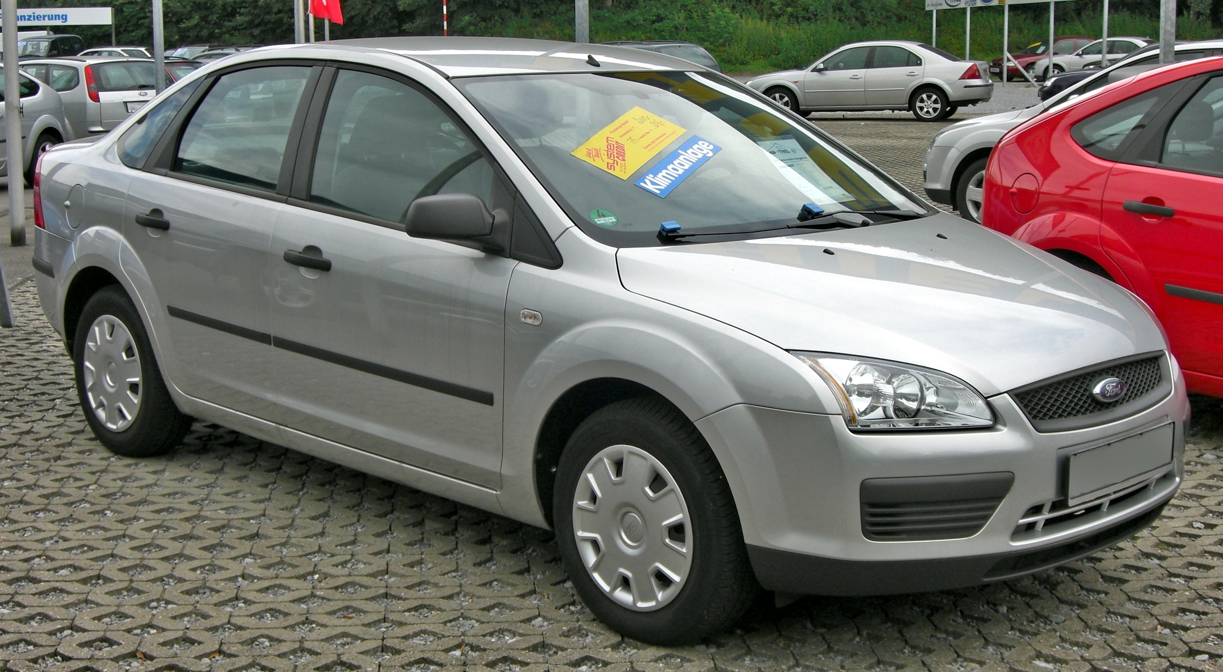 File:Ford Focus Mk II Vorfacelift Stufenheck front.jpg - Wikipedia