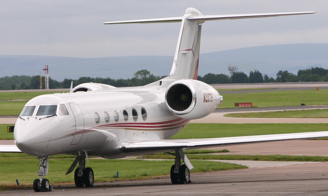 N 4 j. Gulfstream IV. Gulfstream IV n540. TC-MZH Gulfstream. Gulfstream IV фото.