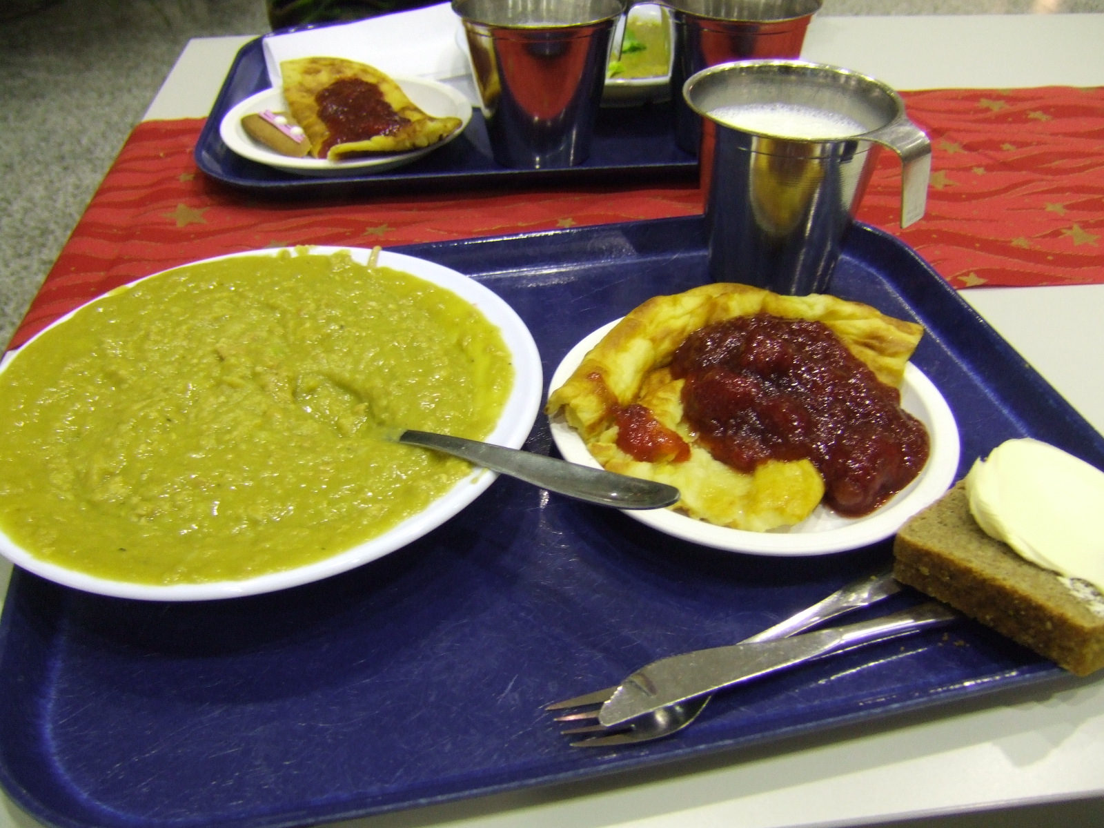 Fresh Pea Soup (Potage Saint-Germain)