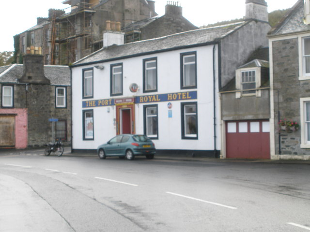 File:Hotel Port Bannatyne - geograph.org.uk - 1520140.jpg