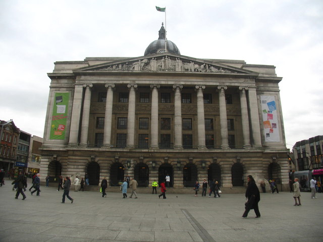 File:Nottingham Council House - geograph.org.uk - 1311318.jpg