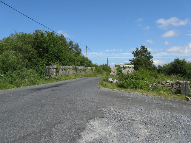 File:Old railway bridge, Co. Donegal - geograph.org.uk - 1386268.jpg