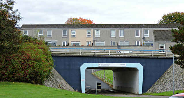 File:Pedestrian underpass, Cumbernauld.jpg