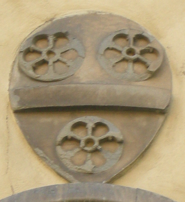 File:Santo spirito, esterno, stemma nasi.JPG - Wikimedia Commons
