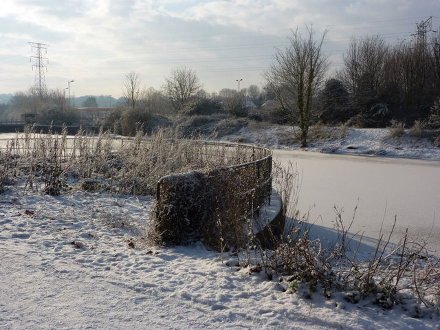 File:Snow and ice along the River Gipping - geograph.org.uk - 1653452.jpg