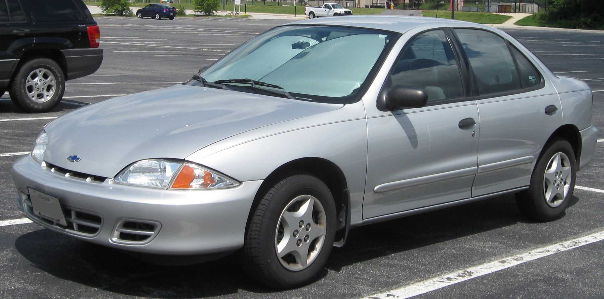 File:00-02 Chevrolet Cavalier LS sedan.jpg - Wikimedia Commons