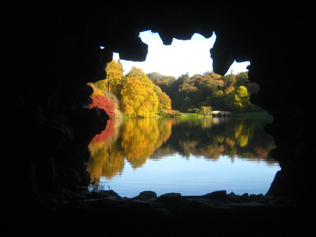 File:A view of the Garden Lake and the Palladian Bridge from the Grotto - geograph.org.uk - 2675538.jpg