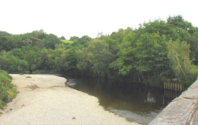 File:Another view of the point bar below Llanelltyd's Old Bridge - geograph.org.uk - 742246.jpg