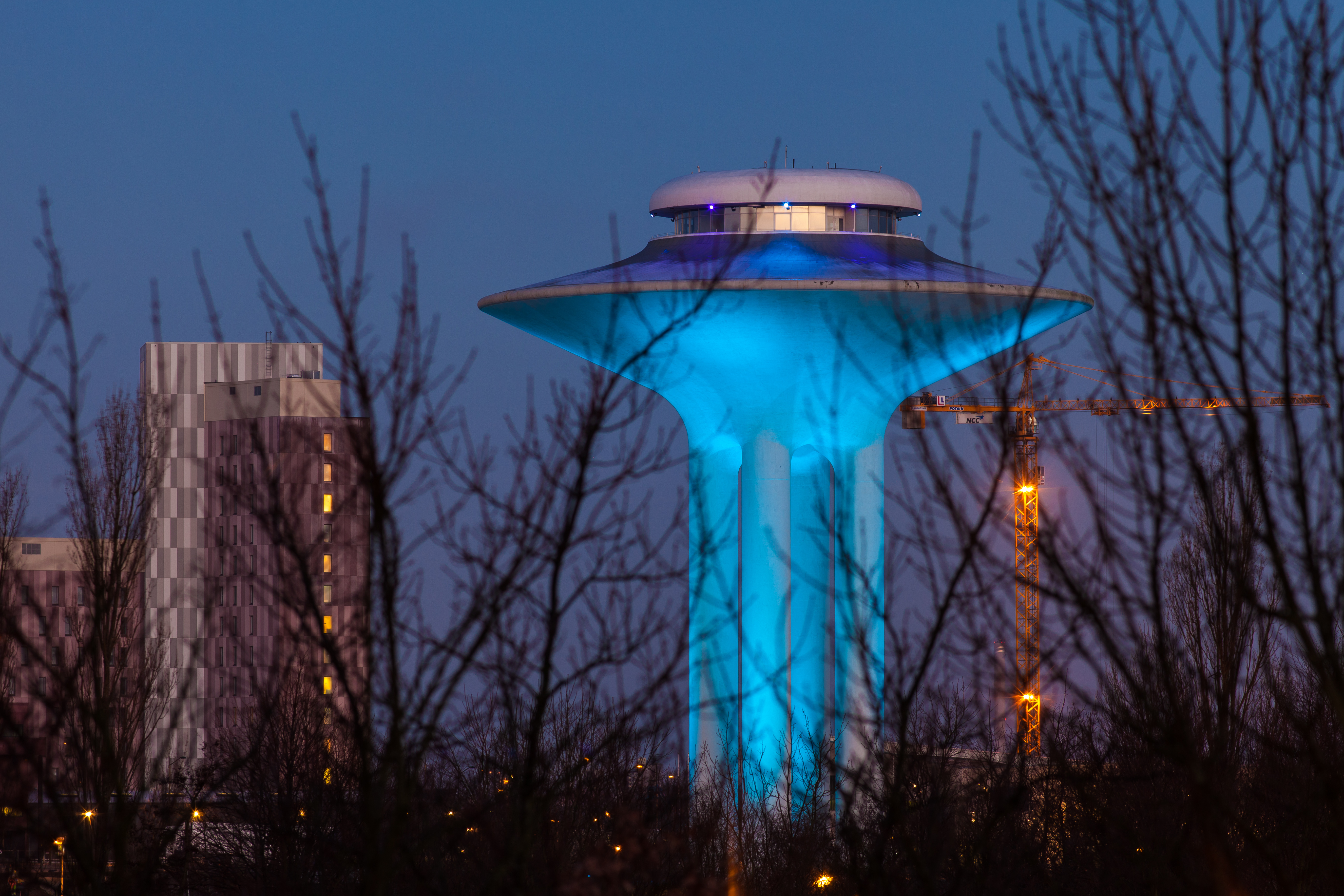 Blue tower. Башни в Новосибирске голубые. Голубая башня Адда. Голубая башня для детей.