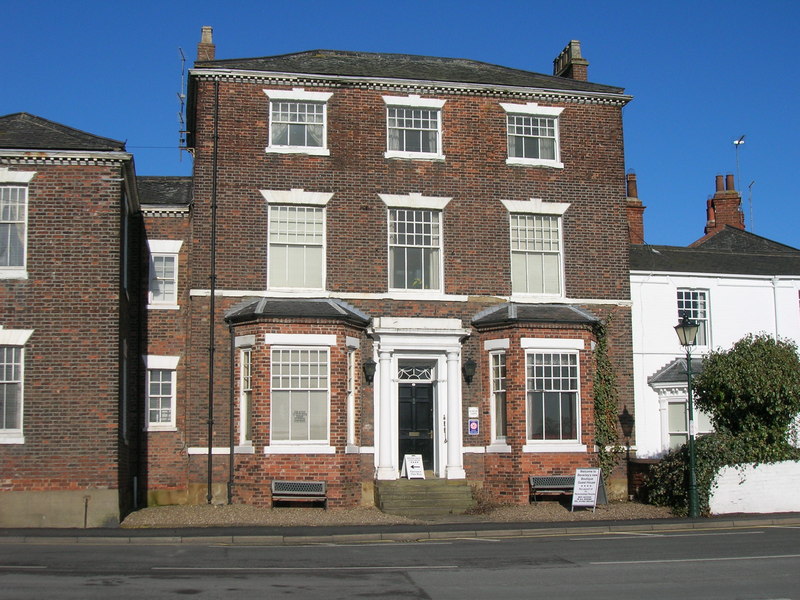 File:Guest House on Keldgate, Beverley - geograph.org.uk - 1733079.jpg