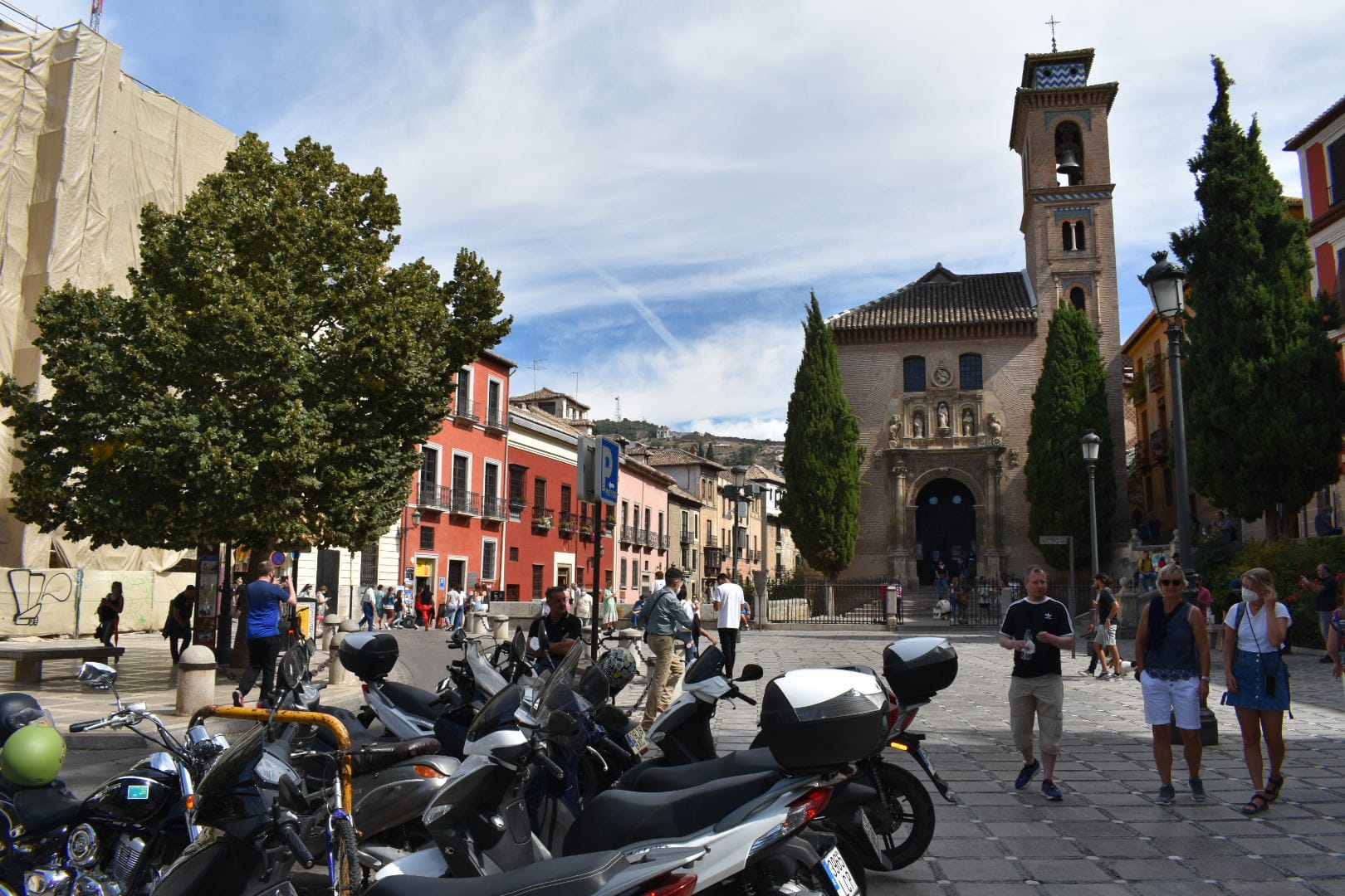 Iglesia de Santa Ana Granada, Plaza Nueva