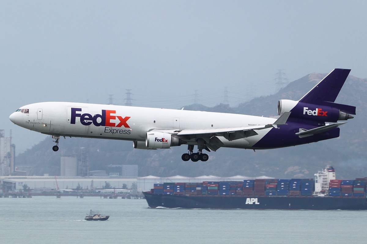 File:McDonnell Douglas MD-11(F) Federal Express (FedEx) N608FE 