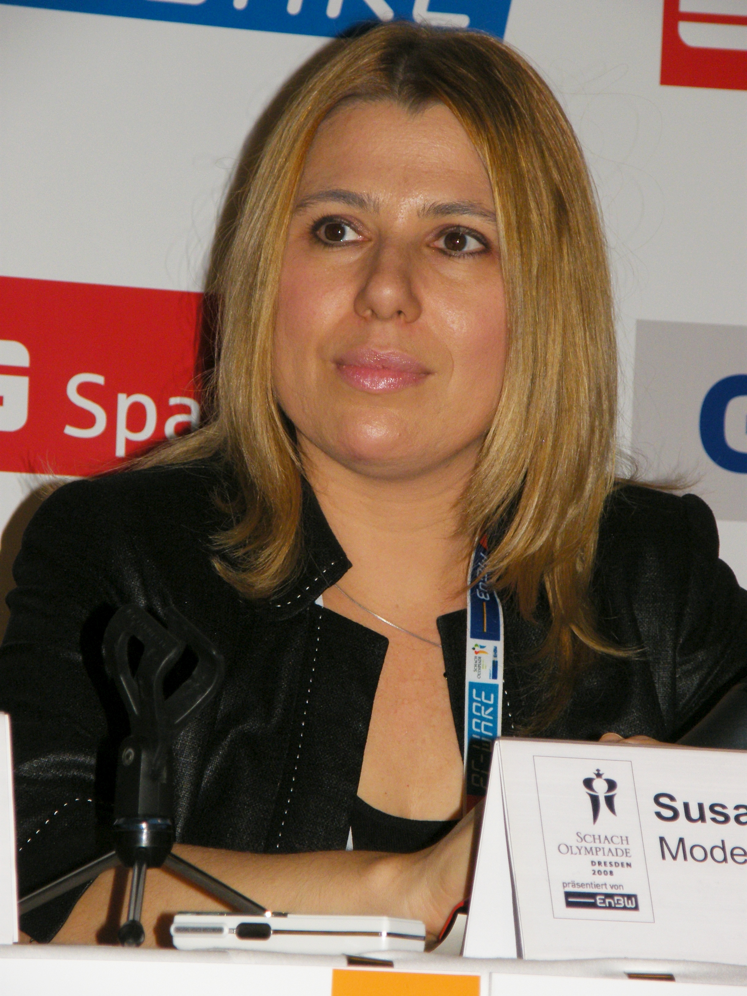 File:Polgar susan 20081119 olympiade dresden4.jpg - Wikimedia Commons