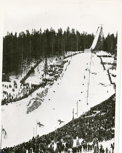 Old ski. Downhill Jump Ski. Горные лыжи Олд скул.