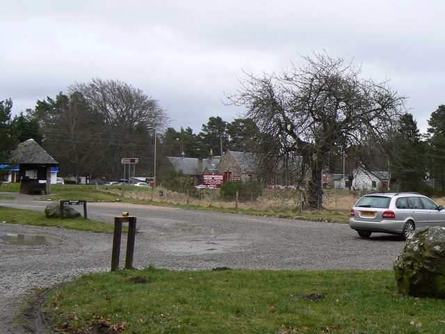 File:Rothiemurchus Visitor Centre - geograph.org.uk - 369849.jpg