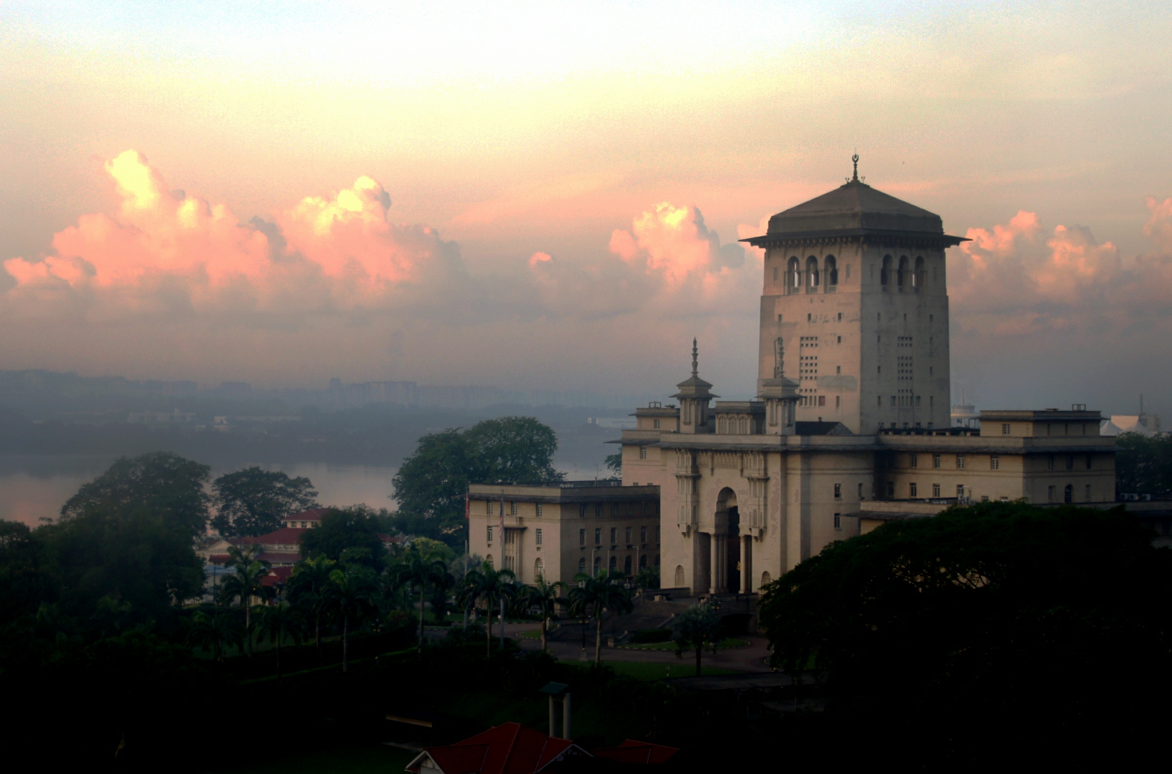 File:Sultan Ibrahim Building, Johor, Malaysia; 2012.jpg ...