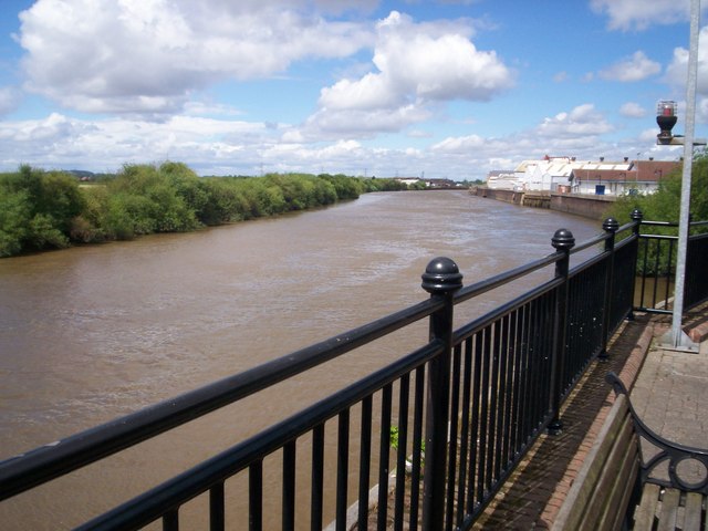 The River Trent at Gainsborough - geograph.org.uk - 891756