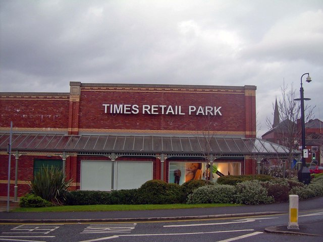 File:Times Retail Park - geograph.org.uk - 722770.jpg