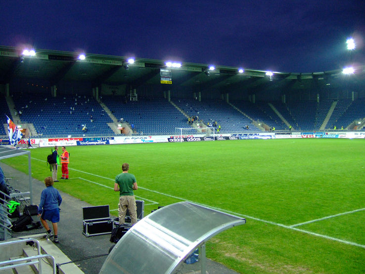 File:Viking Stadion.JPG