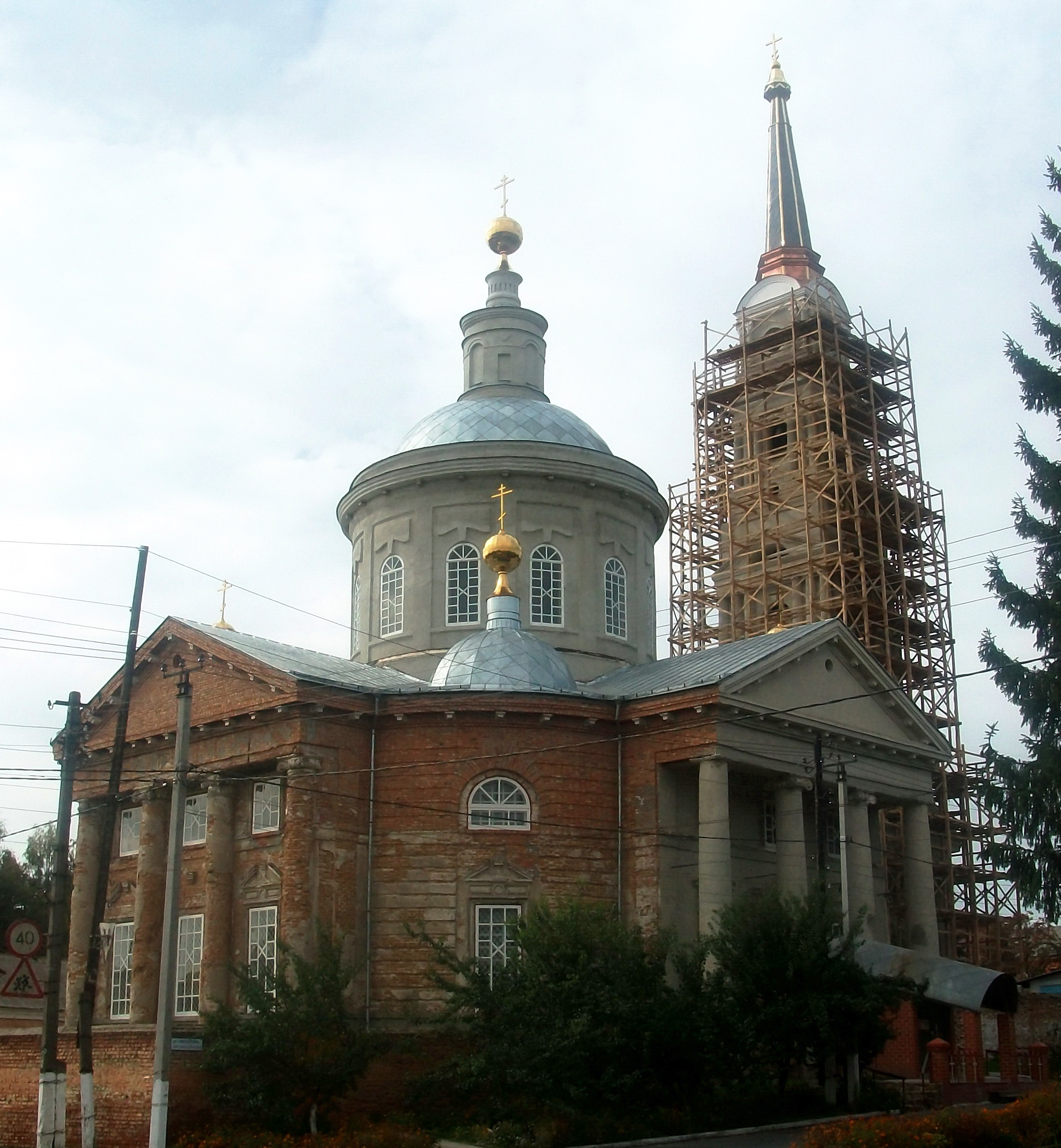 рыльск успенский собор