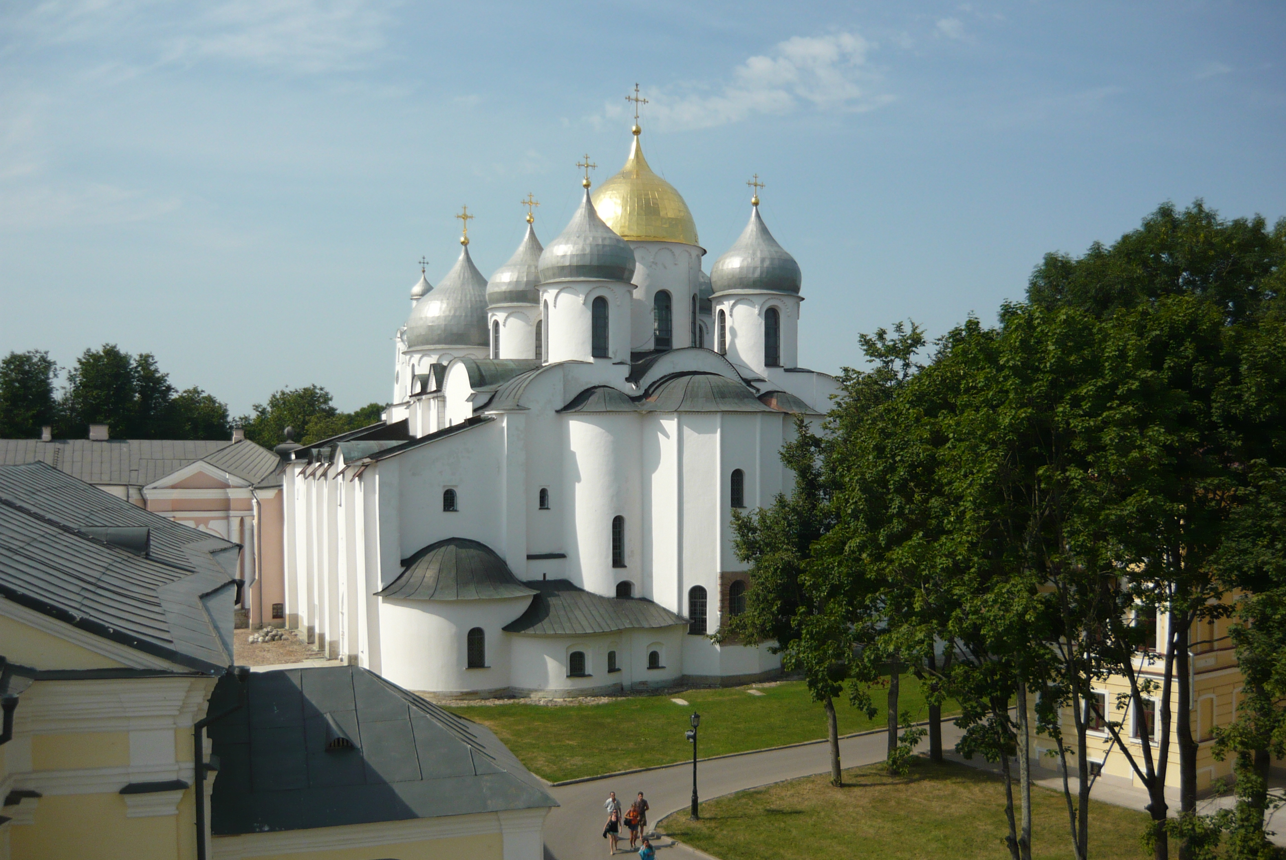 Где в в новгороде можно. Софийский собор Великий Новгород. Храм Святой Софии в Великом Новгороде. Новгородский Кремль Софийский собор. Собор Софии премудрости Божией в Новгороде.