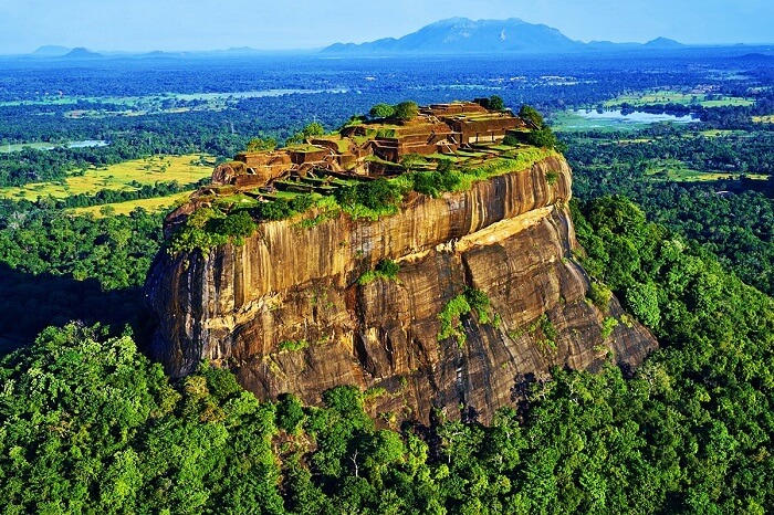 Beauty of Sigiriya by Binuka