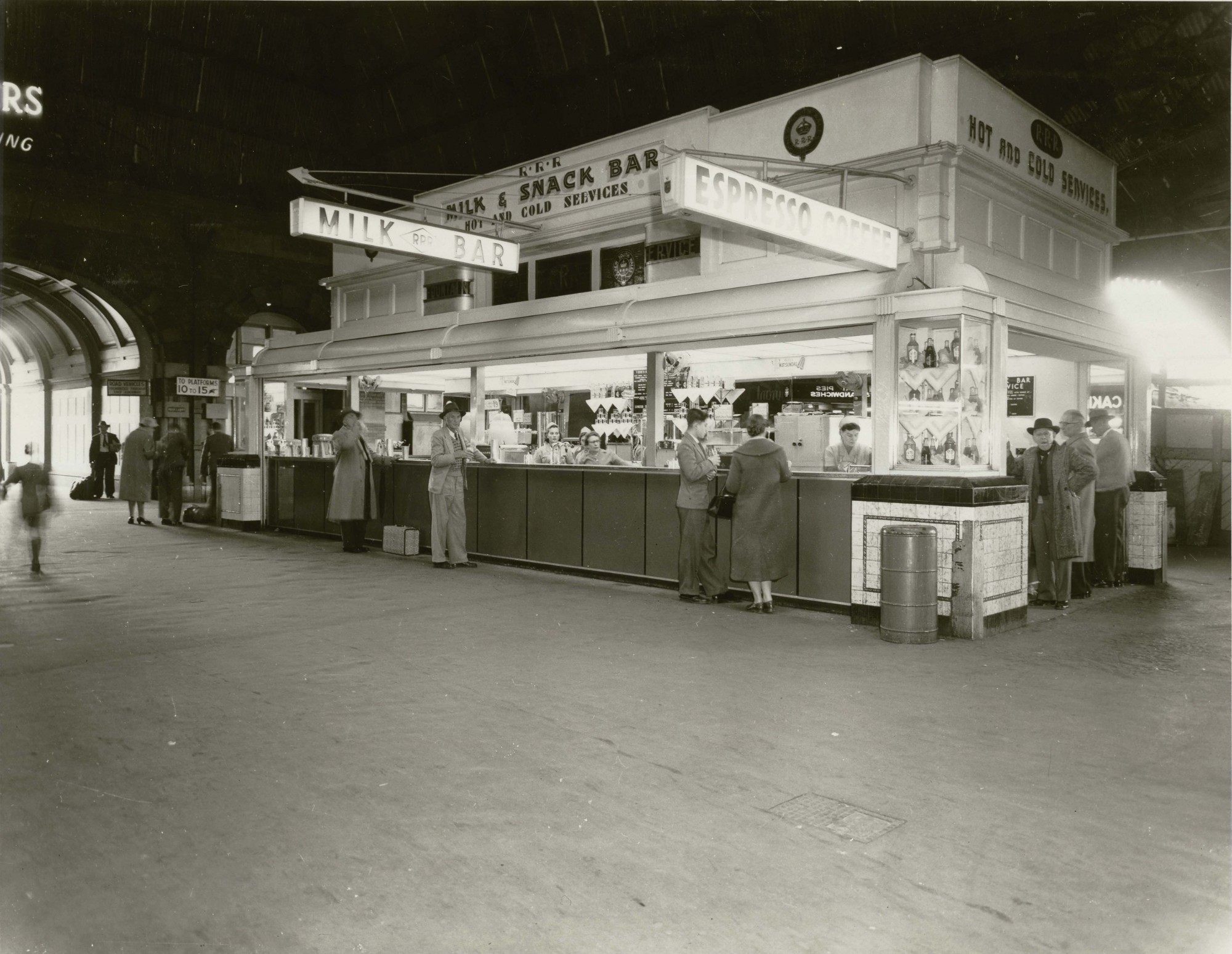 File:Central Railway Station, Sydney - exterior of milk ...