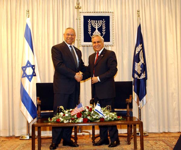 File:Colin Powell & Moshe Katsav 2003-05-11.jpg