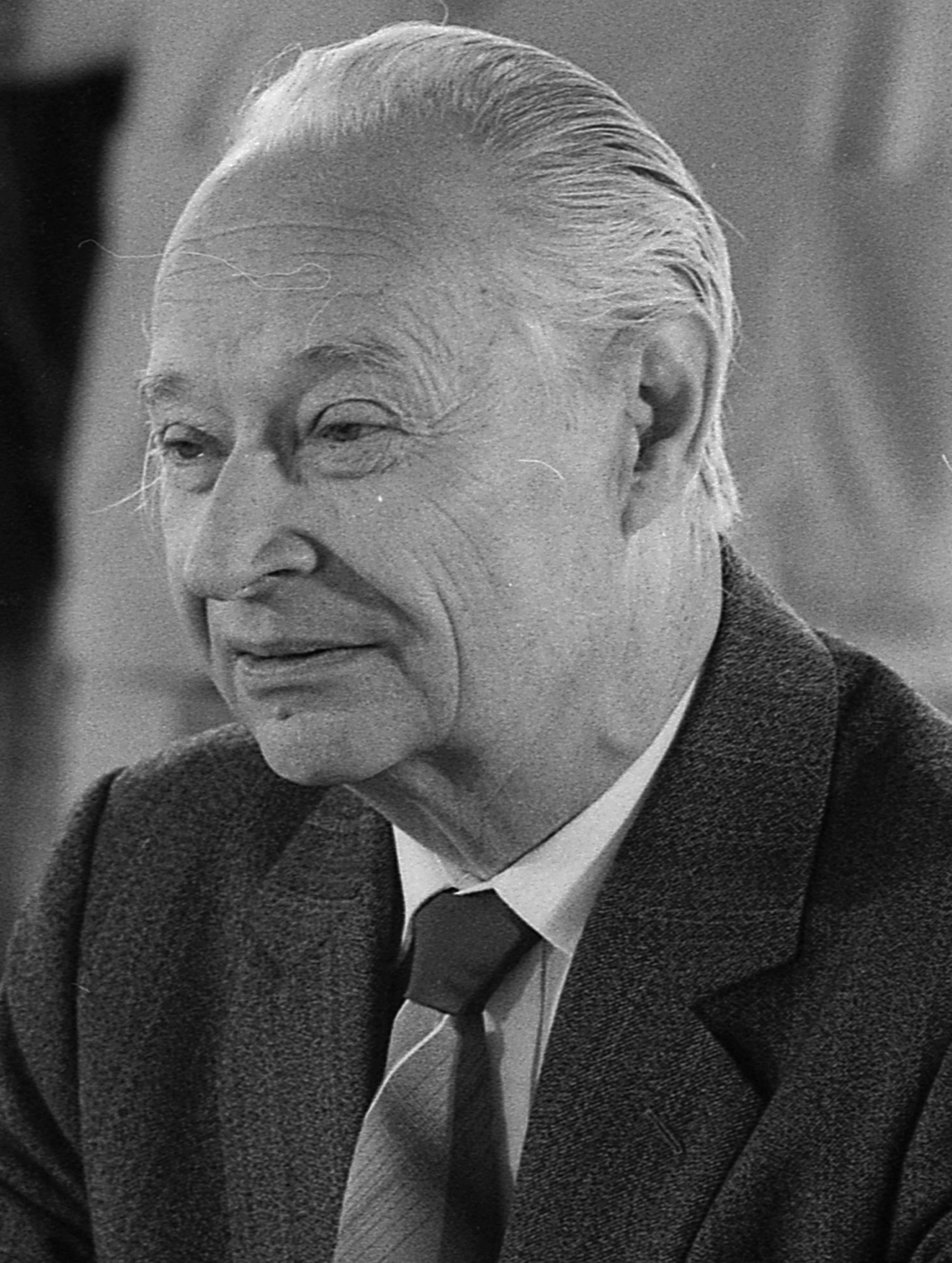 Dubček in 1990