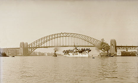 File:HMS Arbiter on Sydney Harbour (3293609237).jpg