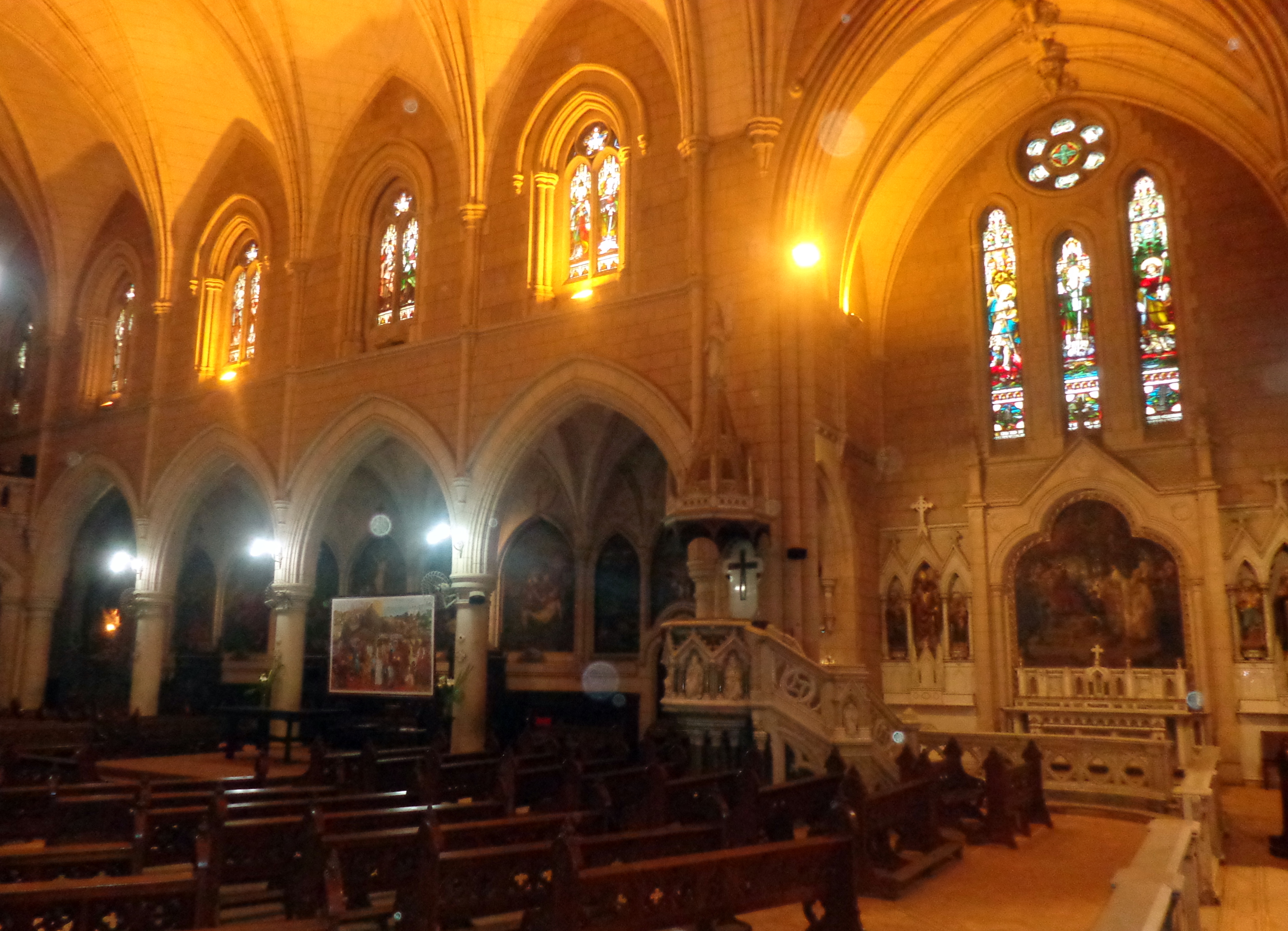 File:Iglesia Santa Cruz Pasionista Buenos Aires  - Wikimedia Commons