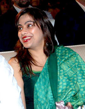 <span class="mw-page-title-main">Medha Manjrekar</span> Indian actress