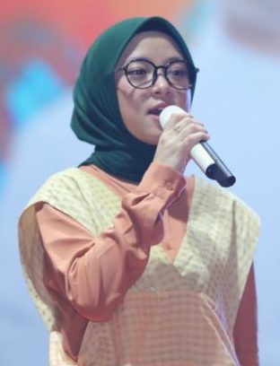 <span class="mw-page-title-main">Nissa Sabyan</span> Indonesian singer