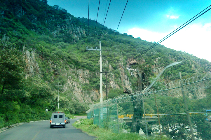 File:Puente de temascalcingo - panoramio.jpg