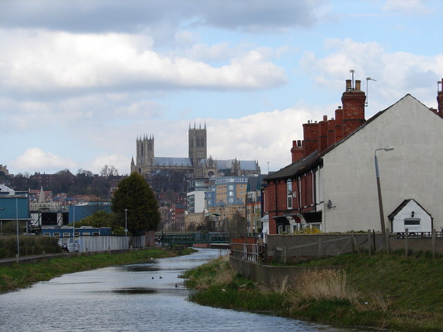 File:River Witham and Lincoln Cathedral - geograph.org.uk - 1235495.jpg