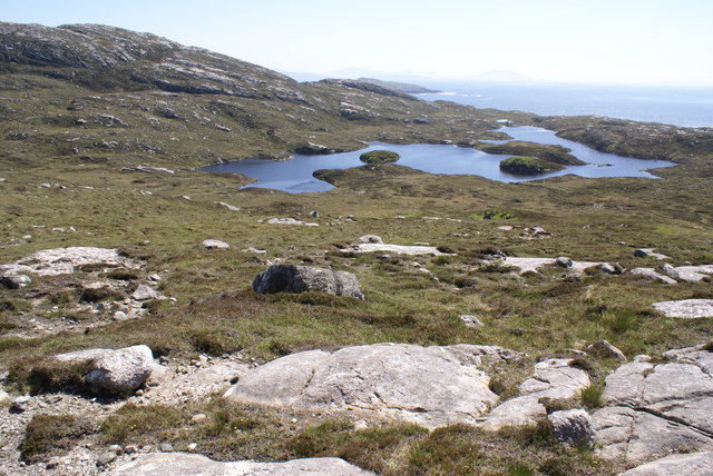 File:Scarp - Loch Uidemul - geograph.org.uk - 476570.jpg