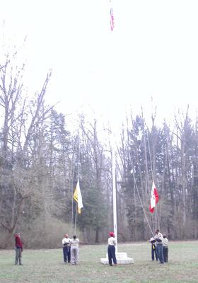 File:Scouts (Troops 70 and 152, Philadelphia) raising the colors at Treasure Island Scout Reservation (April 2003).png