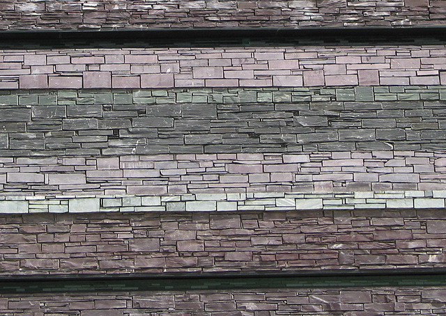 File:Slate detail on Wales Millennium Centre.jpg