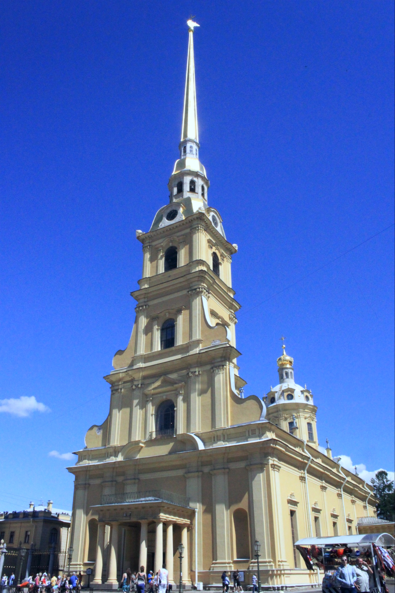 Петропавловский собор в Польше