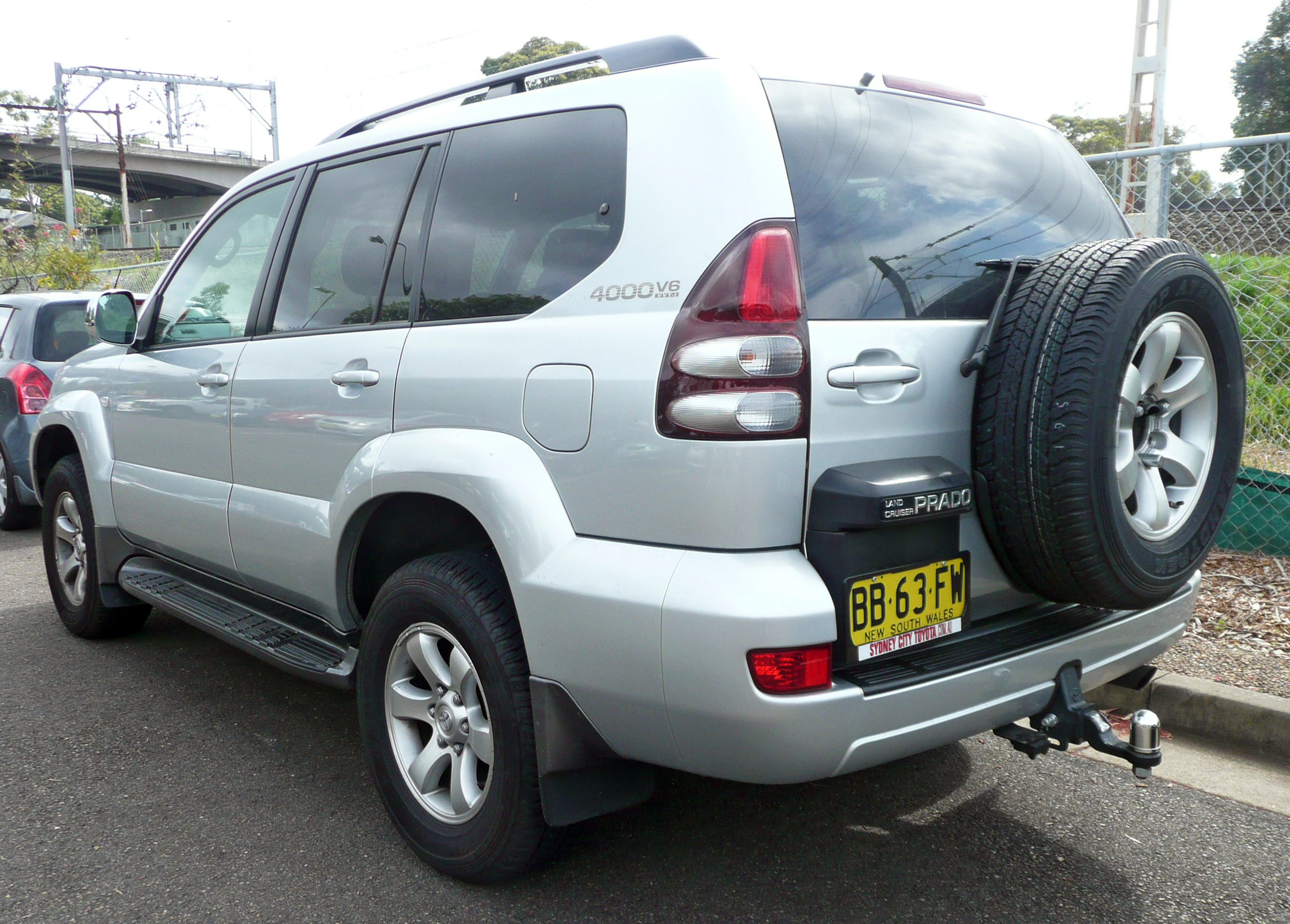 2003 toyota prado gxl specs #6