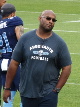 <span class="mw-page-title-main">Edwin Harrison</span> American gridiron football player and coach (born 1984)