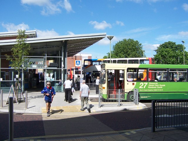 File:Bus Station - Havant - geograph.org.uk - 886456.jpg