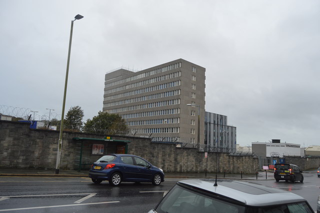 File:HMNB Devonport - geograph.org.uk - 5696833.jpg