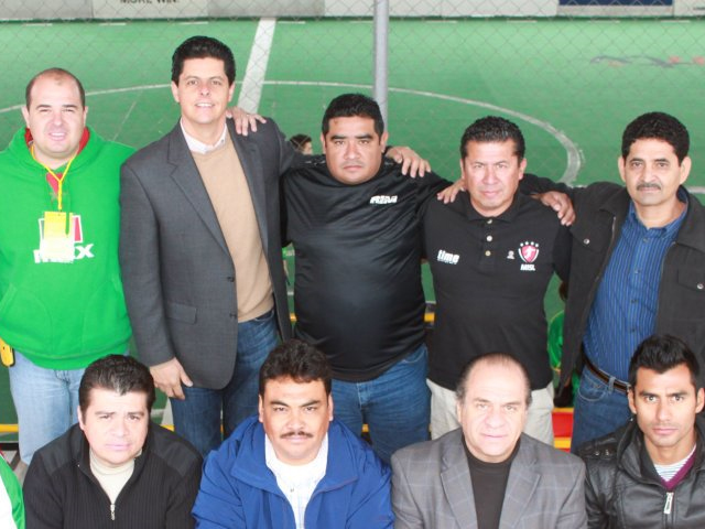 File:Junta de dueños primer torneo de LMFRP.jpg