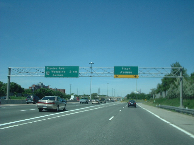 File:King's Highway 404 - Ontario (4118003971).jpg