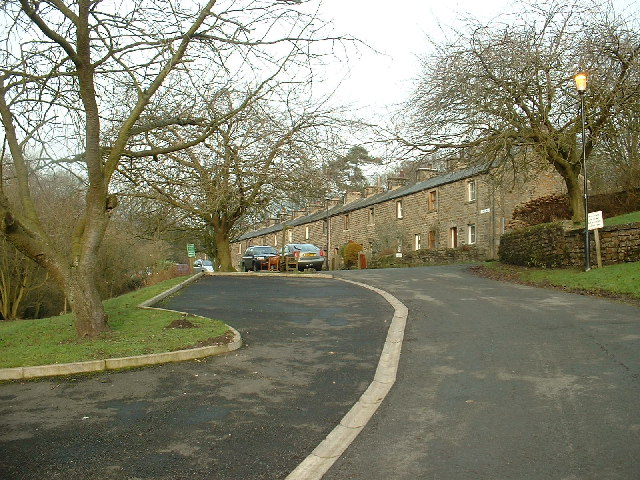 File:Long Row, Calder Vale - geograph.org.uk - 110283.jpg