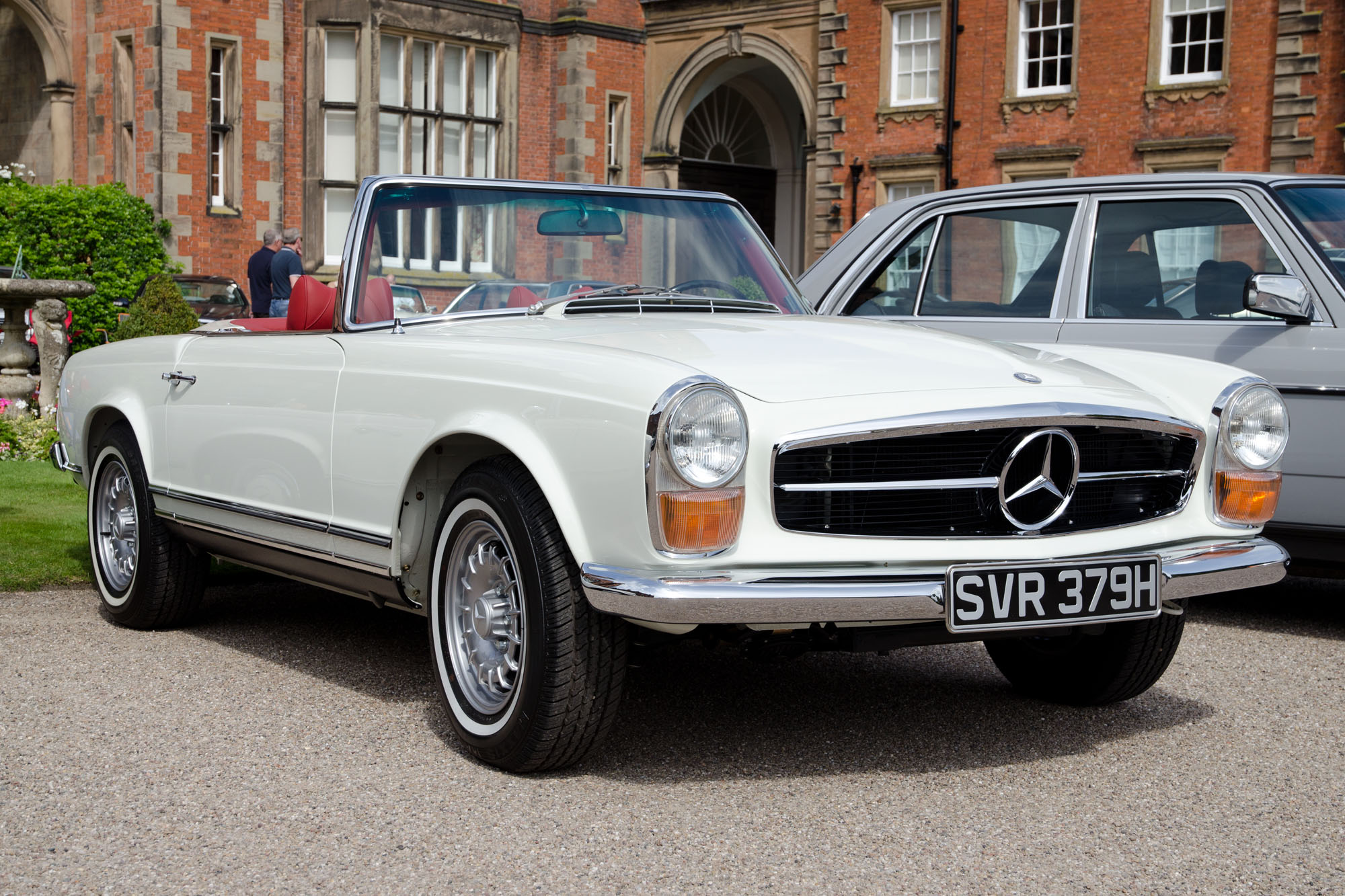 Mercedes Benz 230 SL w113