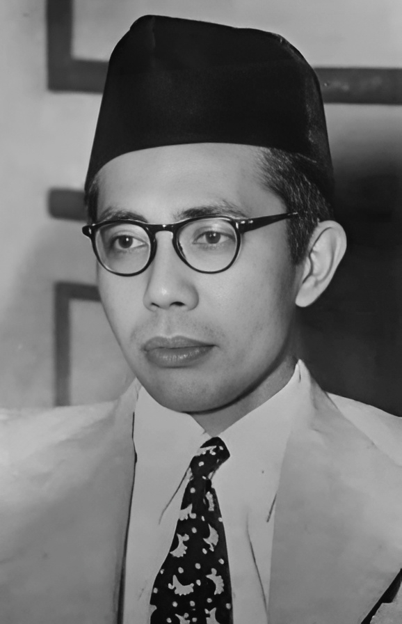 Pada tahun 1951 muhammad yamin pernah menjabat sebagai menteri